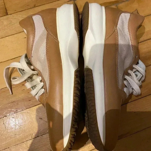 Hogan Women's Tan and White Sneakers - Picture 8 of 10